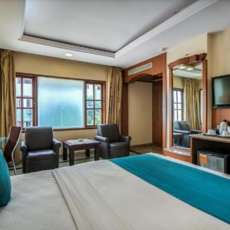 Golden Metro Hotel Bengaluru Kültér fotó